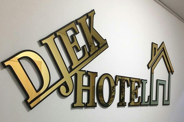 Квартирное бюро «Djek Hotel»